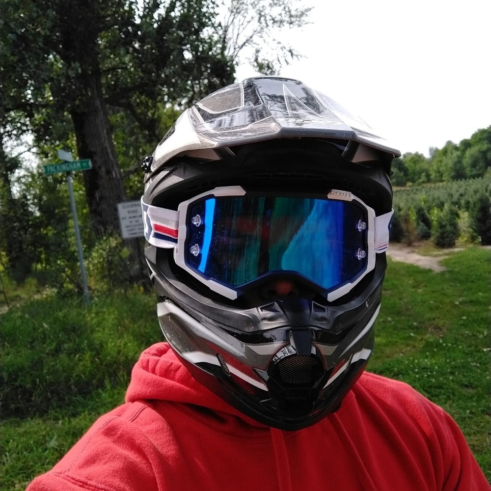 Meet your Posher, Carter